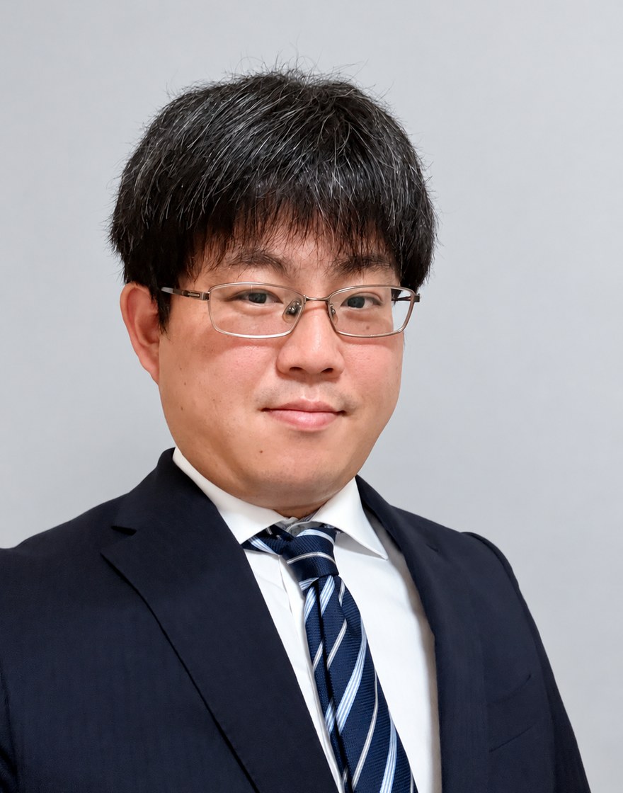 板東 孝